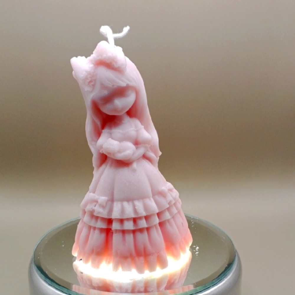 BaRich Hand Made 💕 Pink Sculpted Candle